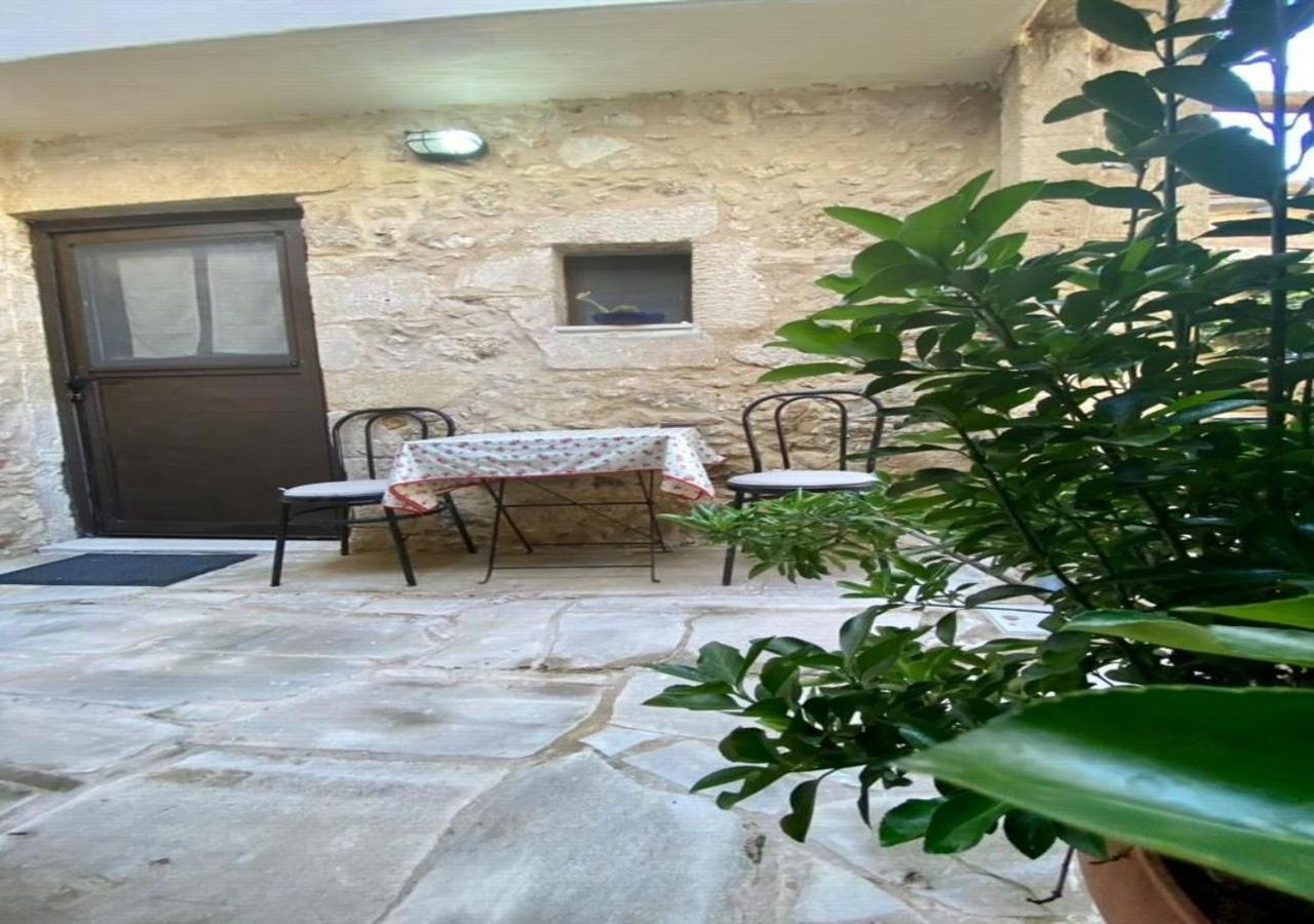 Nikos Traditional House Maláthiros Exteriör bild
