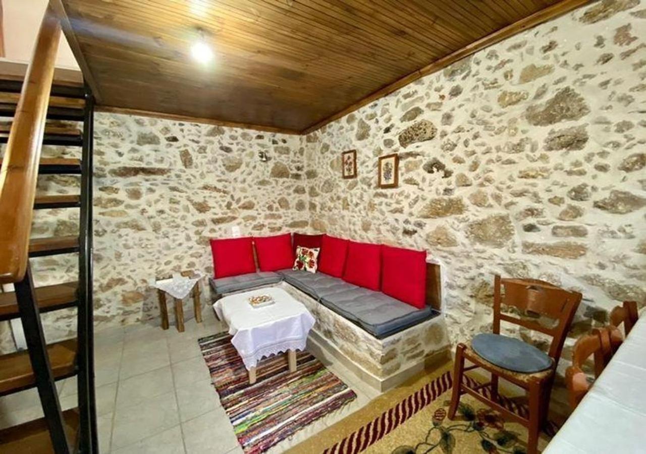 Nikos Traditional House Maláthiros Exteriör bild